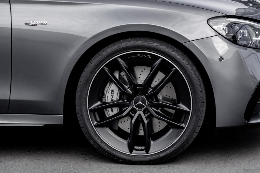 Колеса Mercedes-AMG E53 4Matic+ (W213) 2020 года  (WW) (фото 13 из 21)